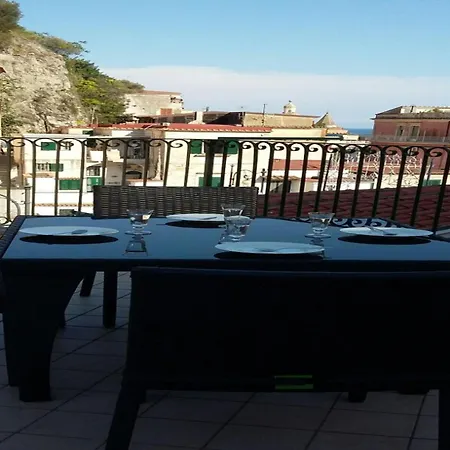 House 1 On Amalfi Coast - Happy Apartamento Cetara