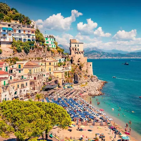 House 1 On Amalfi Coast - Happy